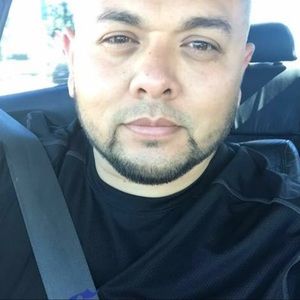 Meet your Posher, Manuel